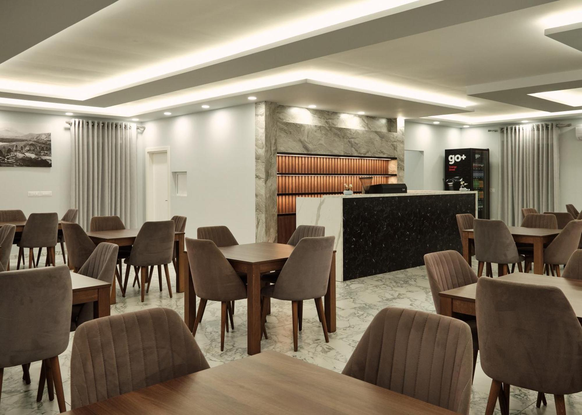 Montflux Hotel Boks Ngoại thất bức ảnh
