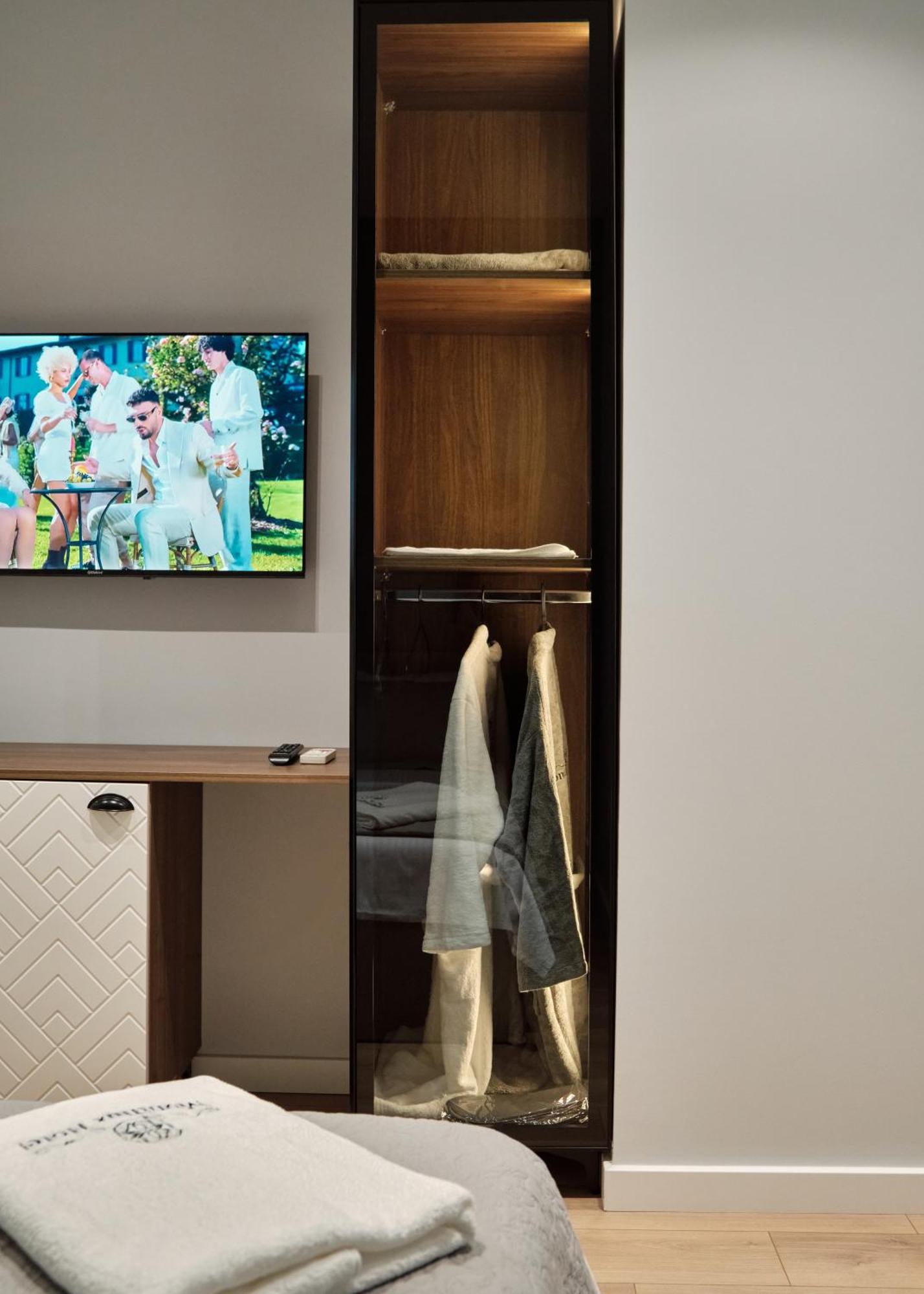Montflux Hotel Boks Ngoại thất bức ảnh